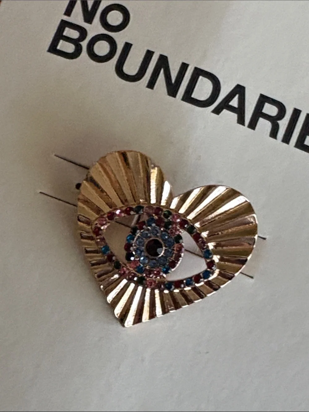 NEW women’s pin brooch evil eye heart
